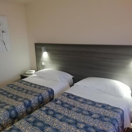 Hotel La Fonte أوزيمو المظهر الخارجي الصورة