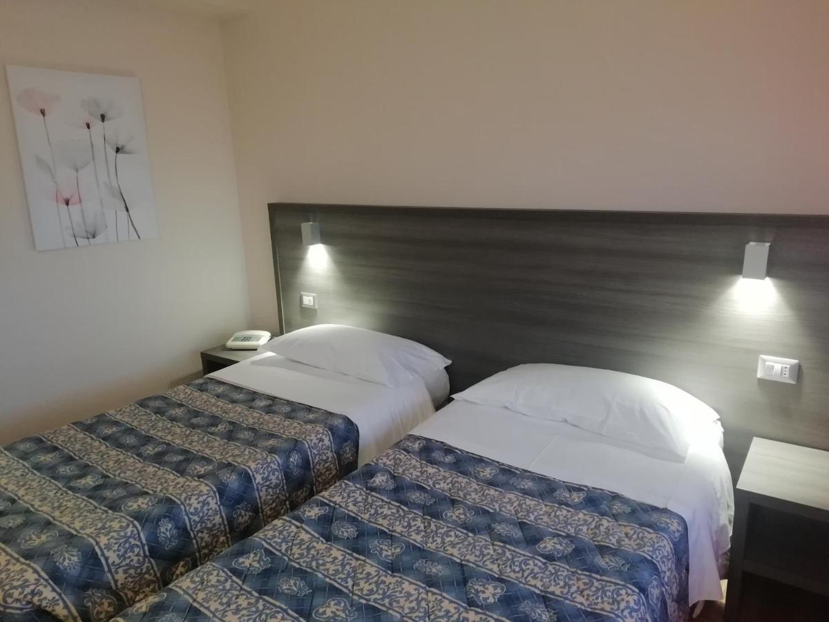 Hotel La Fonte أوزيمو المظهر الخارجي الصورة